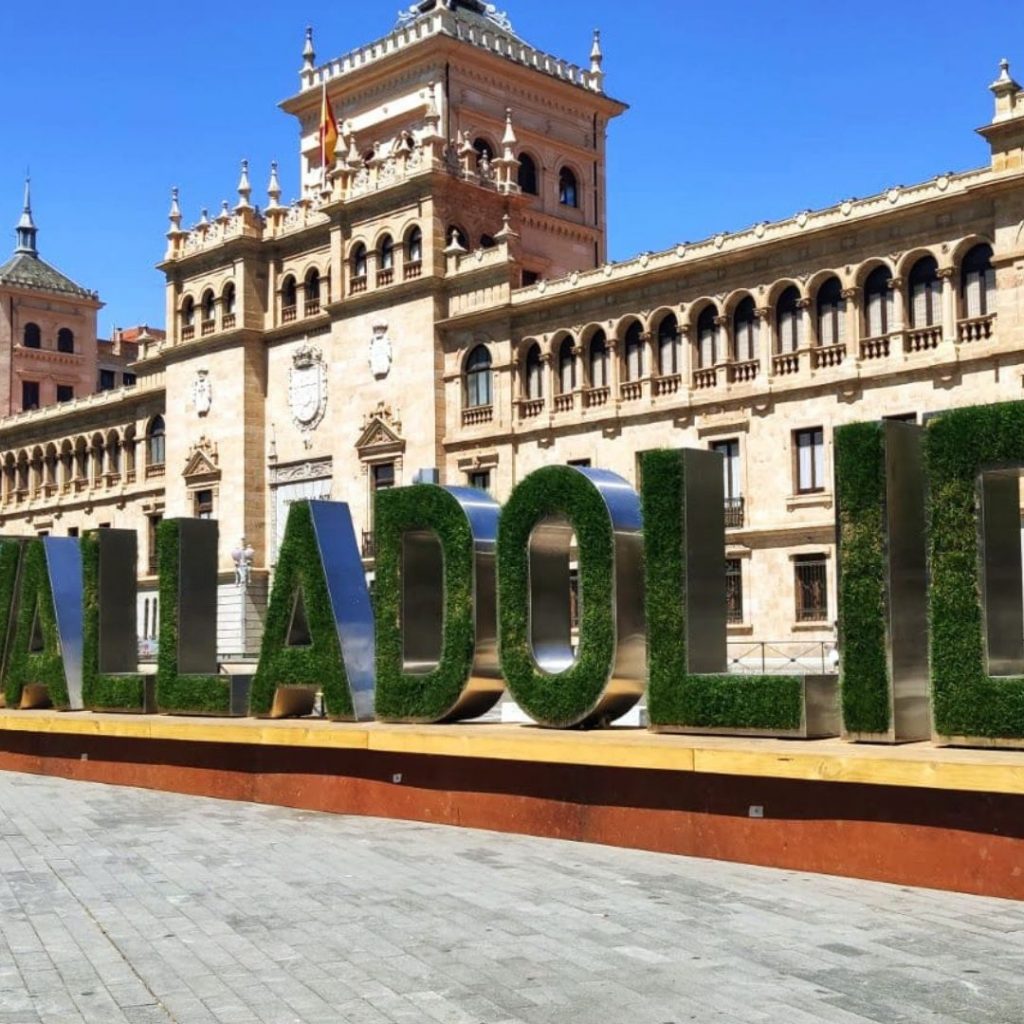 Letras vegetales en Valladolid