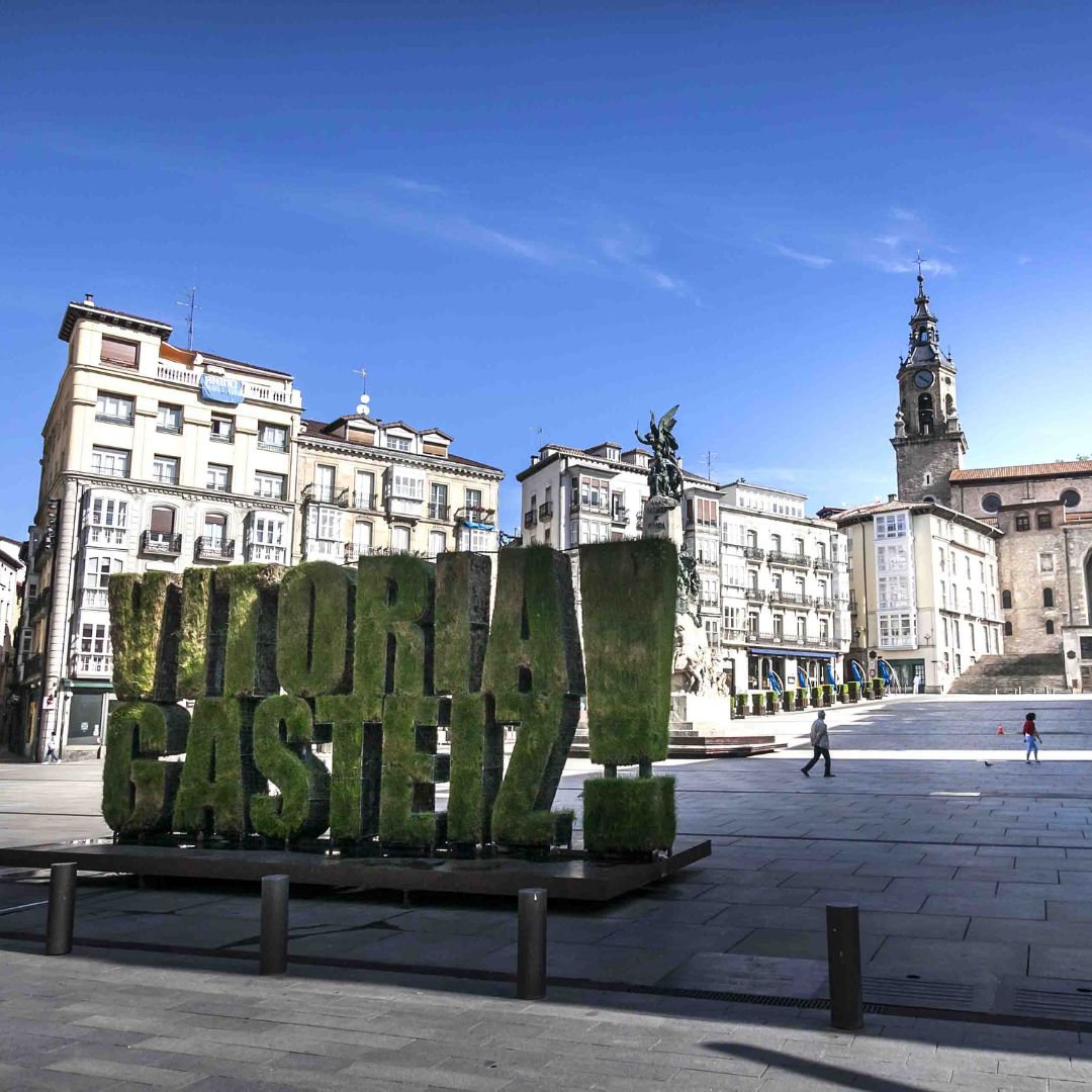 Letras vegetadas Vitoria Gasteiz